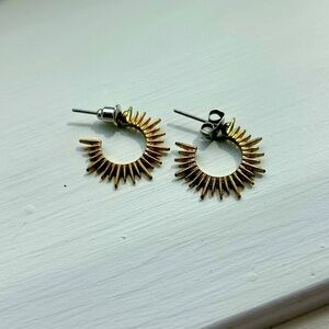 Gold Sunburst Earrings